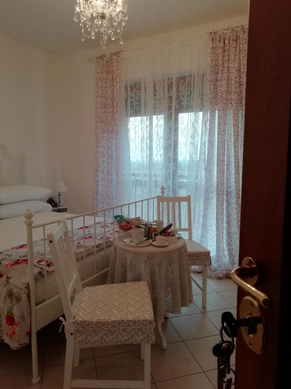 Beti House Heart'S And Roses Rooms Ponte Galeria Pokój zdjęcie